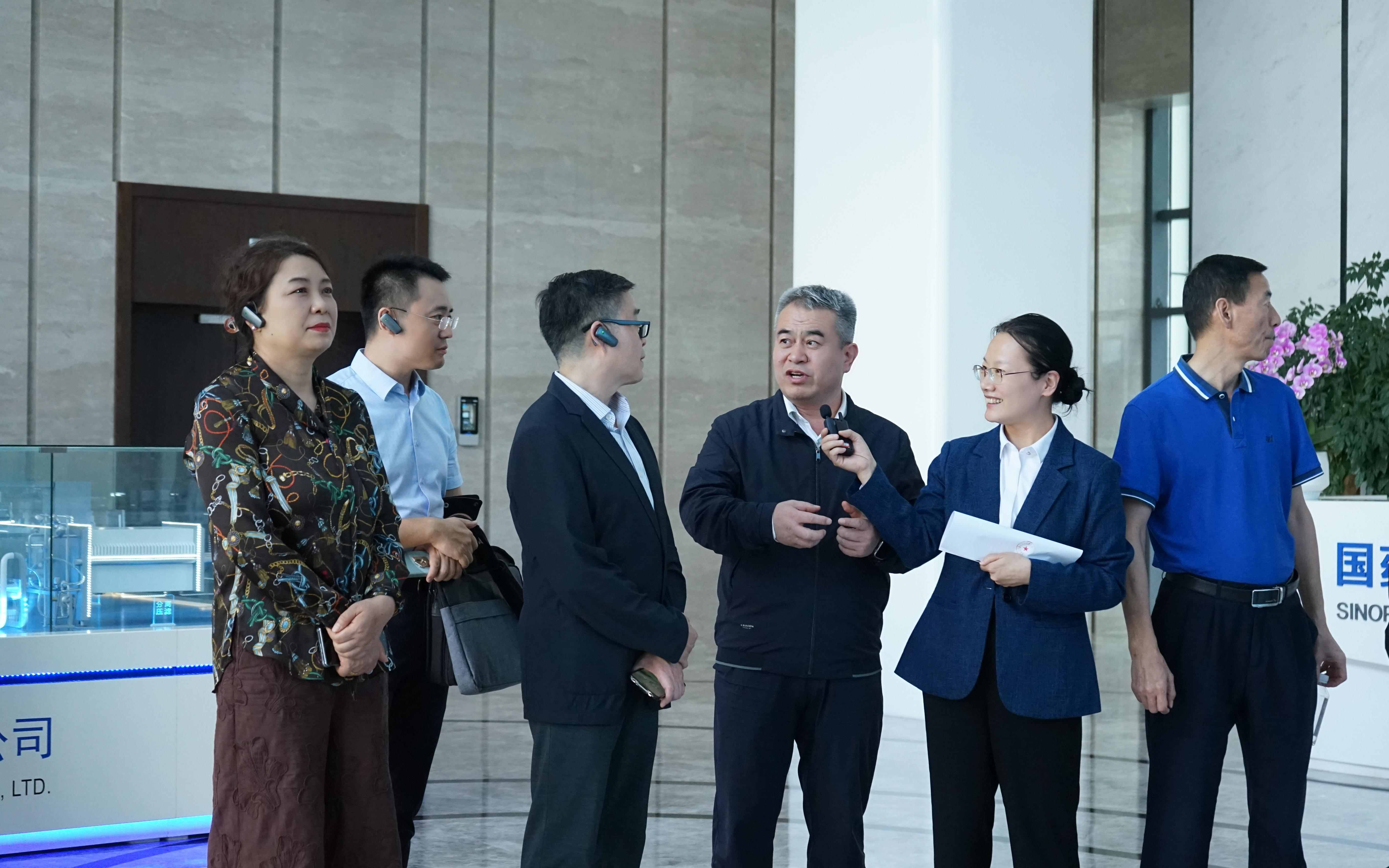 共促献血献浆事业 筑牢血液安全防线 | 全国人大教科文卫委赴国药贝斯特bst全球奢华游戏昆明开展修法调研